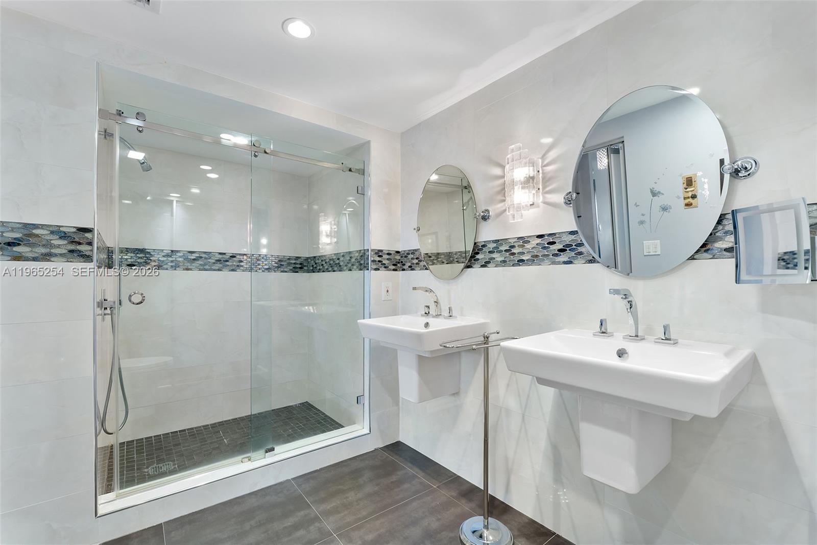 5100 N Ocean Blvd #916, Lauderdale By The Sea FL 33308
