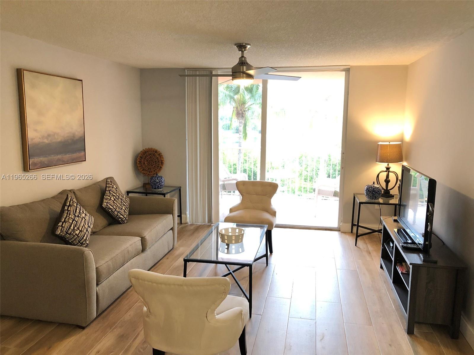 19801 E Country Club Dr #4406, Aventura FL 33180