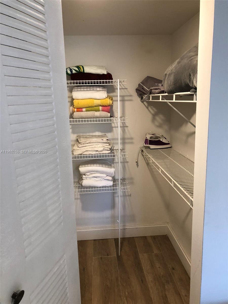 19801 E Country Club Dr #4406, Aventura FL 33180