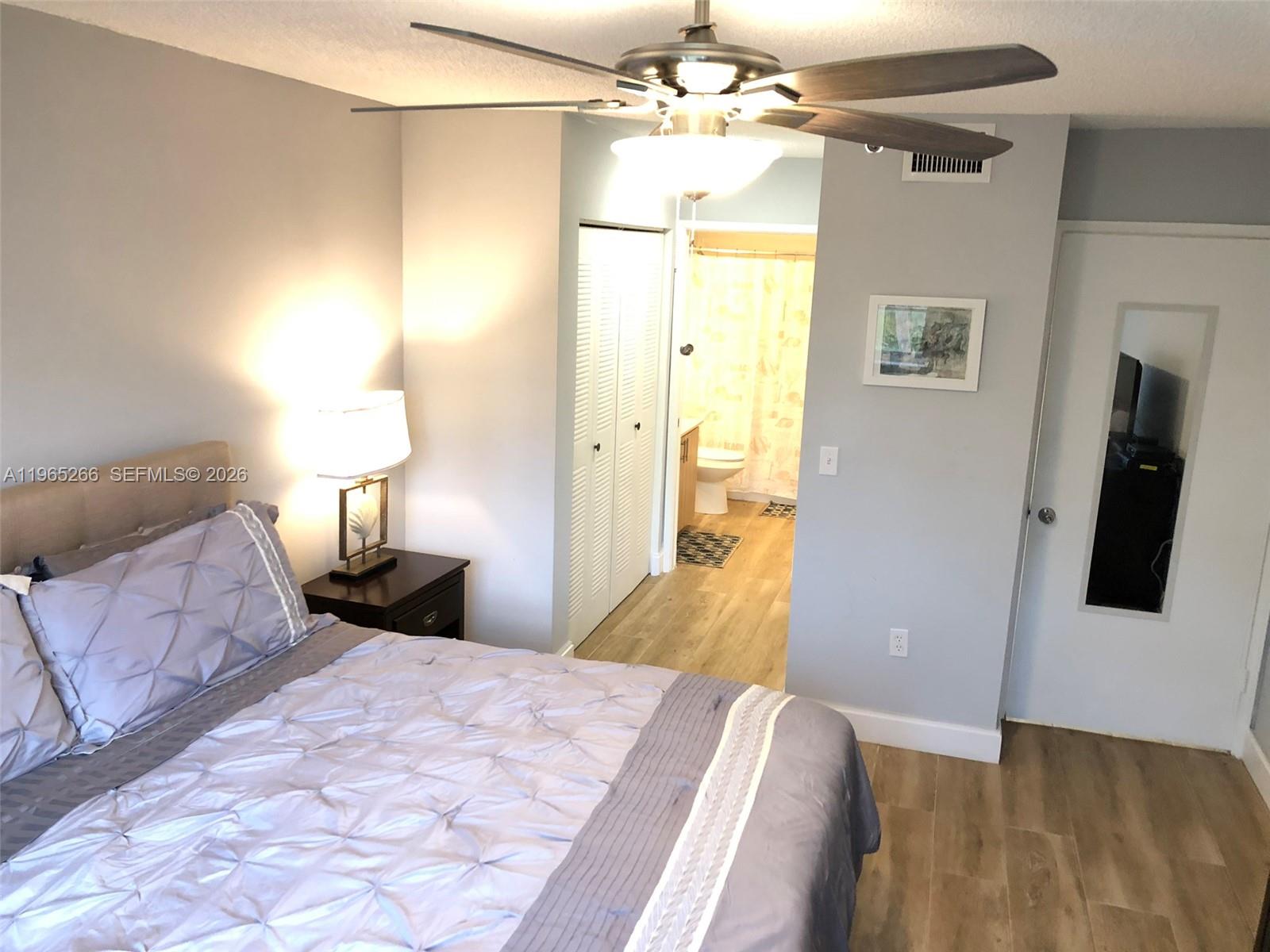 19801 E Country Club Dr #4406, Aventura FL 33180