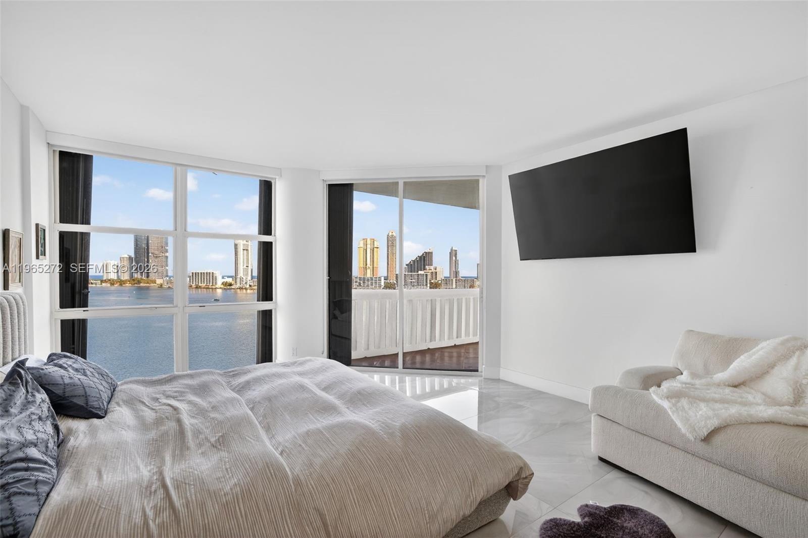 3000 Island Blvd #1106, Aventura FL 33160