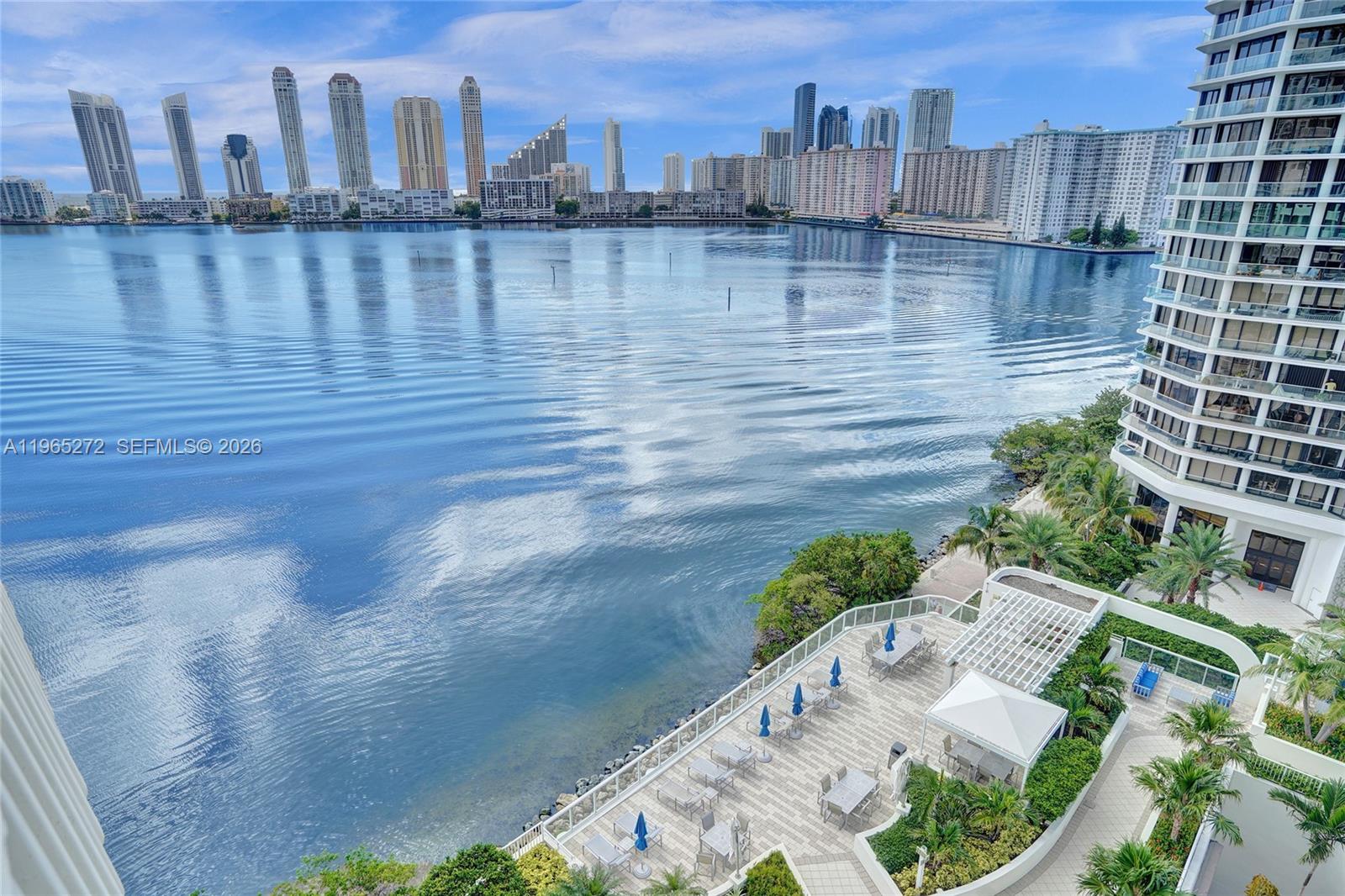 3000 Island Blvd #1106, Aventura FL 33160