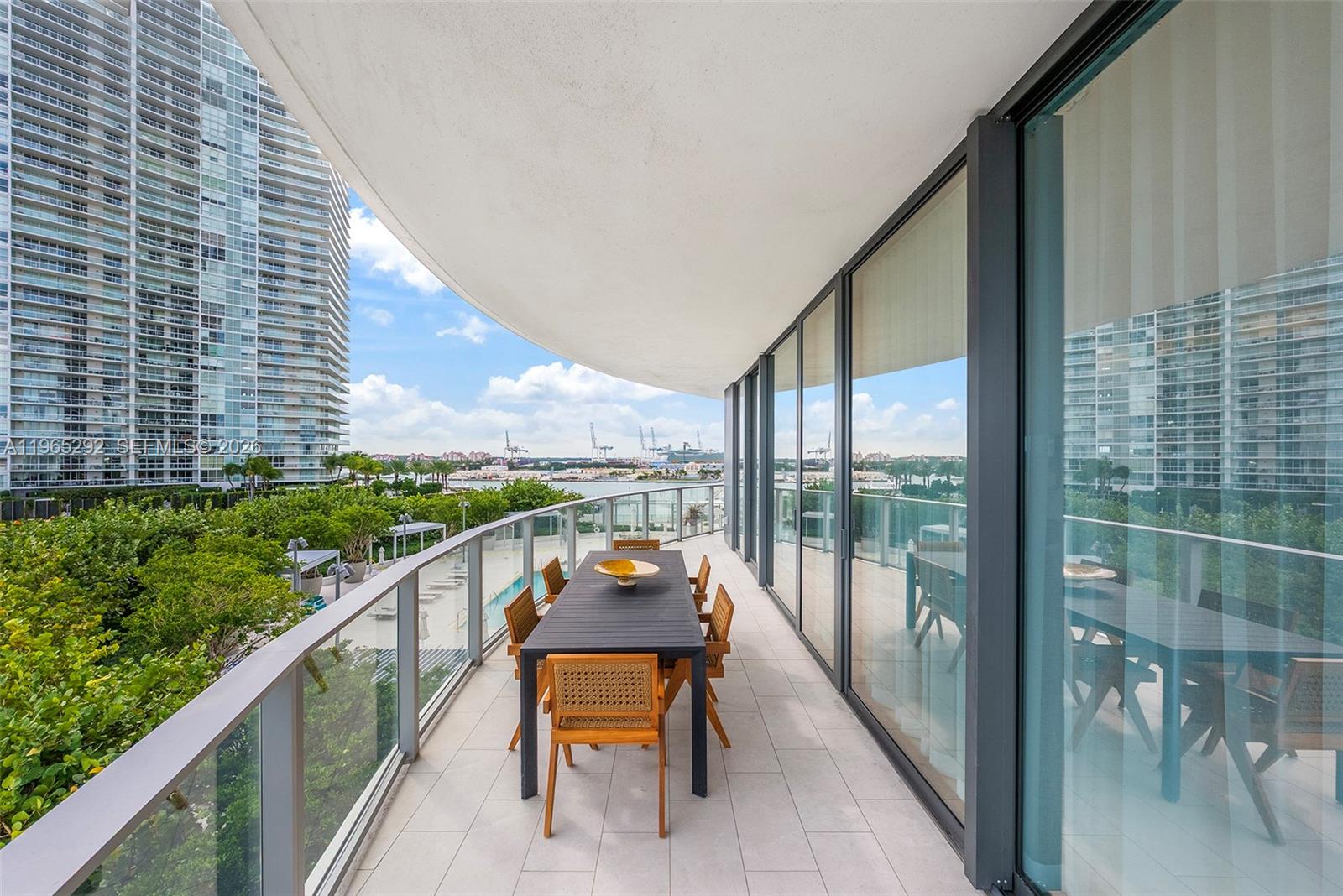 500 Alton Rd #901, Miami Beach FL 33139