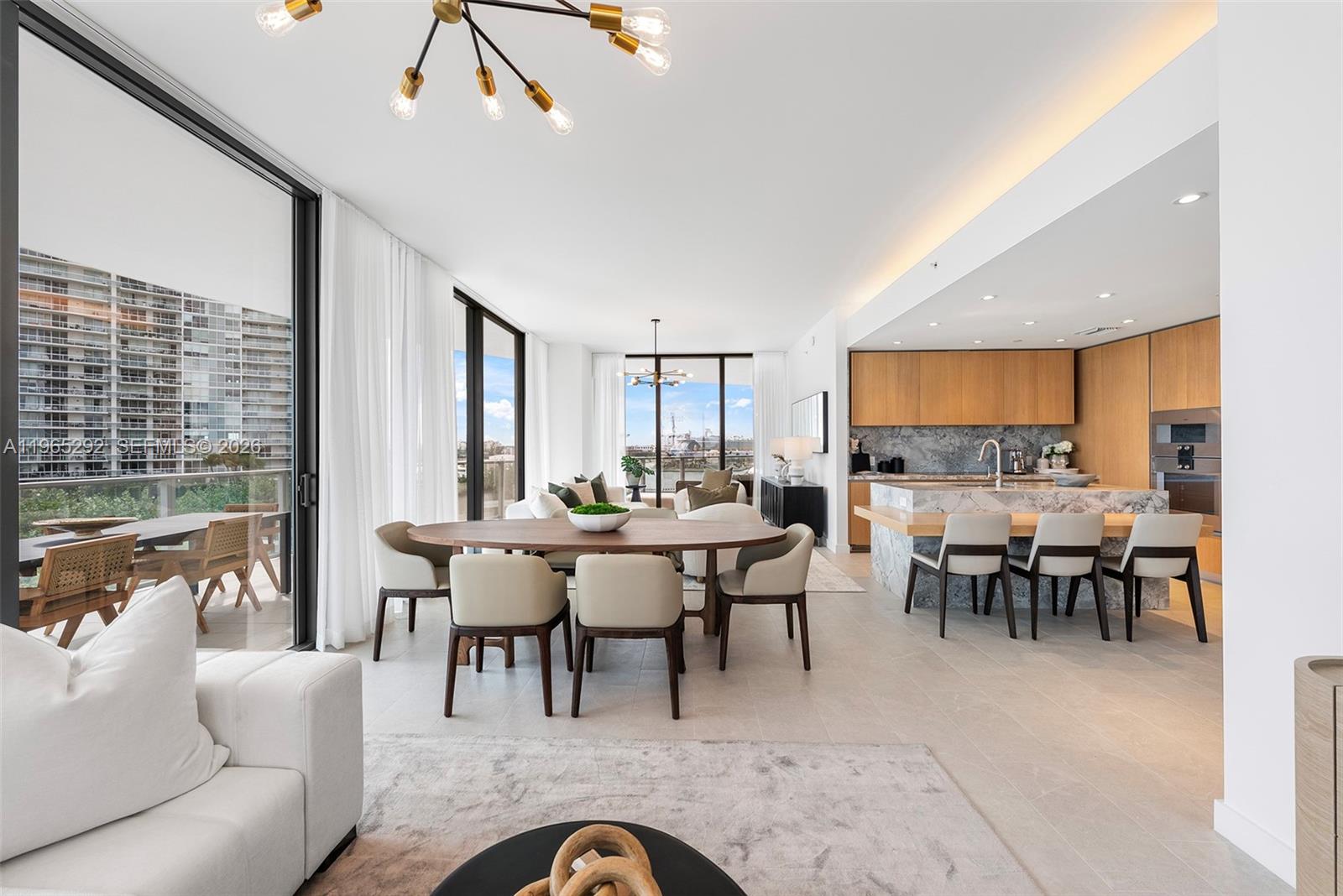 500 Alton Rd #901, Miami Beach FL 33139