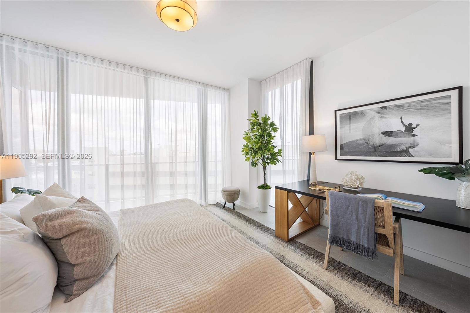 500 Alton Rd #901, Miami Beach FL 33139