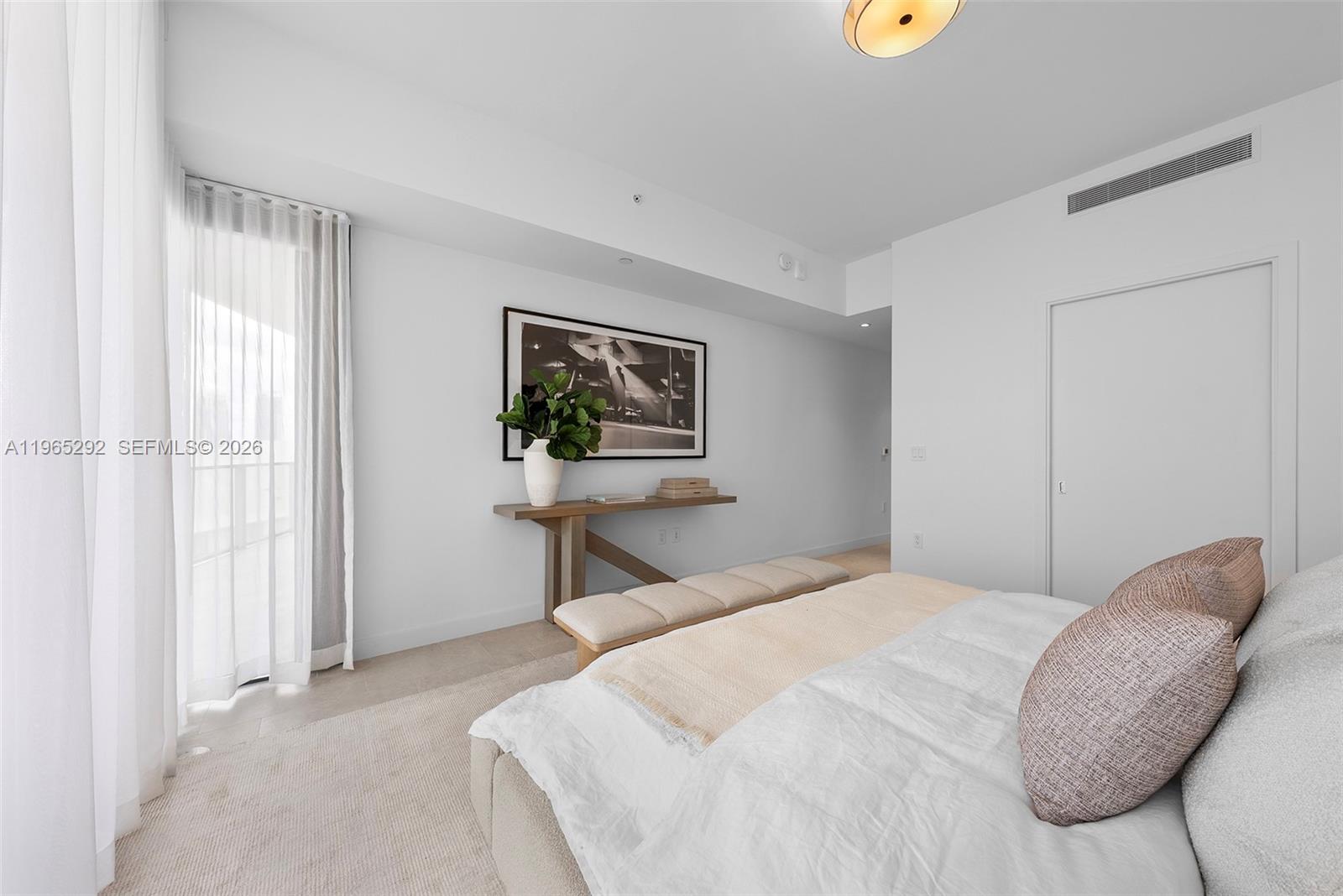 500 Alton Rd #901, Miami Beach FL 33139