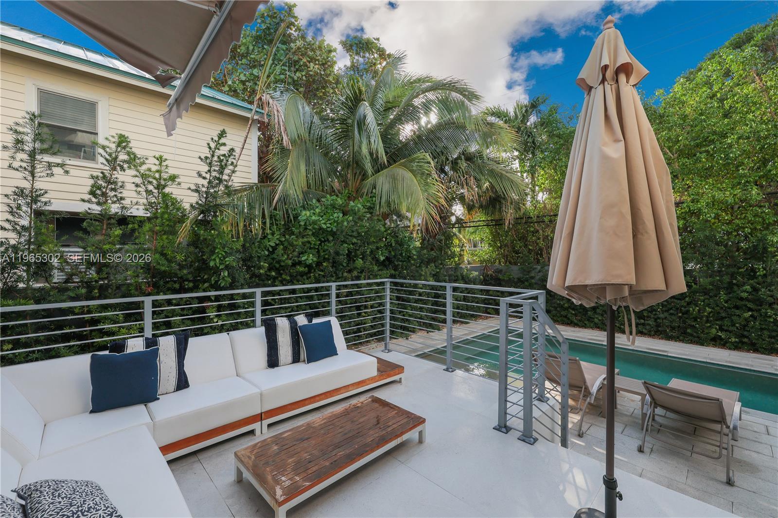 640 Fernwood Rd, Key Biscayne FL 33149