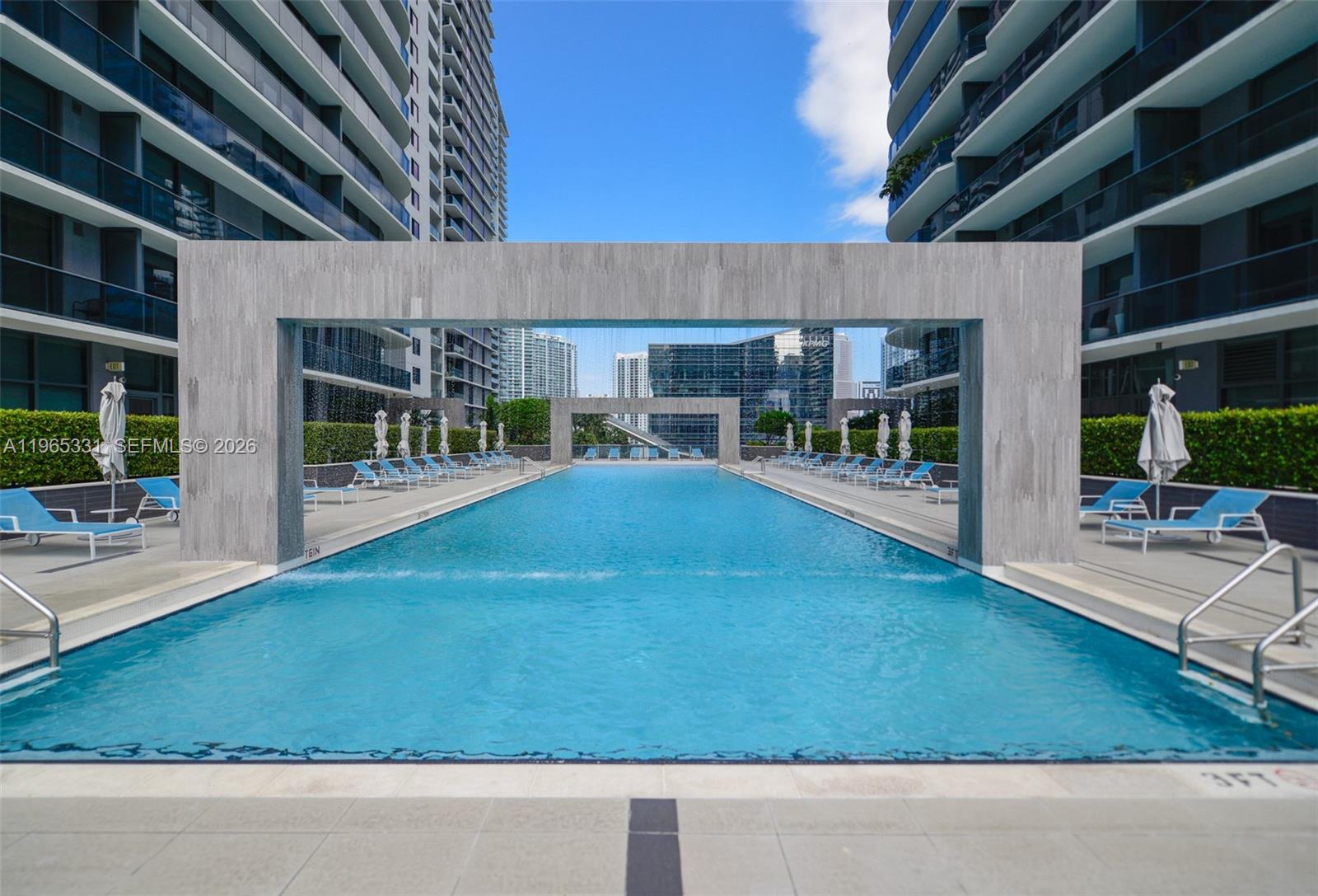 45 SW 9th St #1107, Miami FL 33130