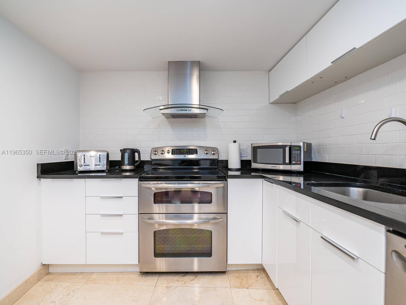 9 Island Ave #2211, Miami Beach FL 33139