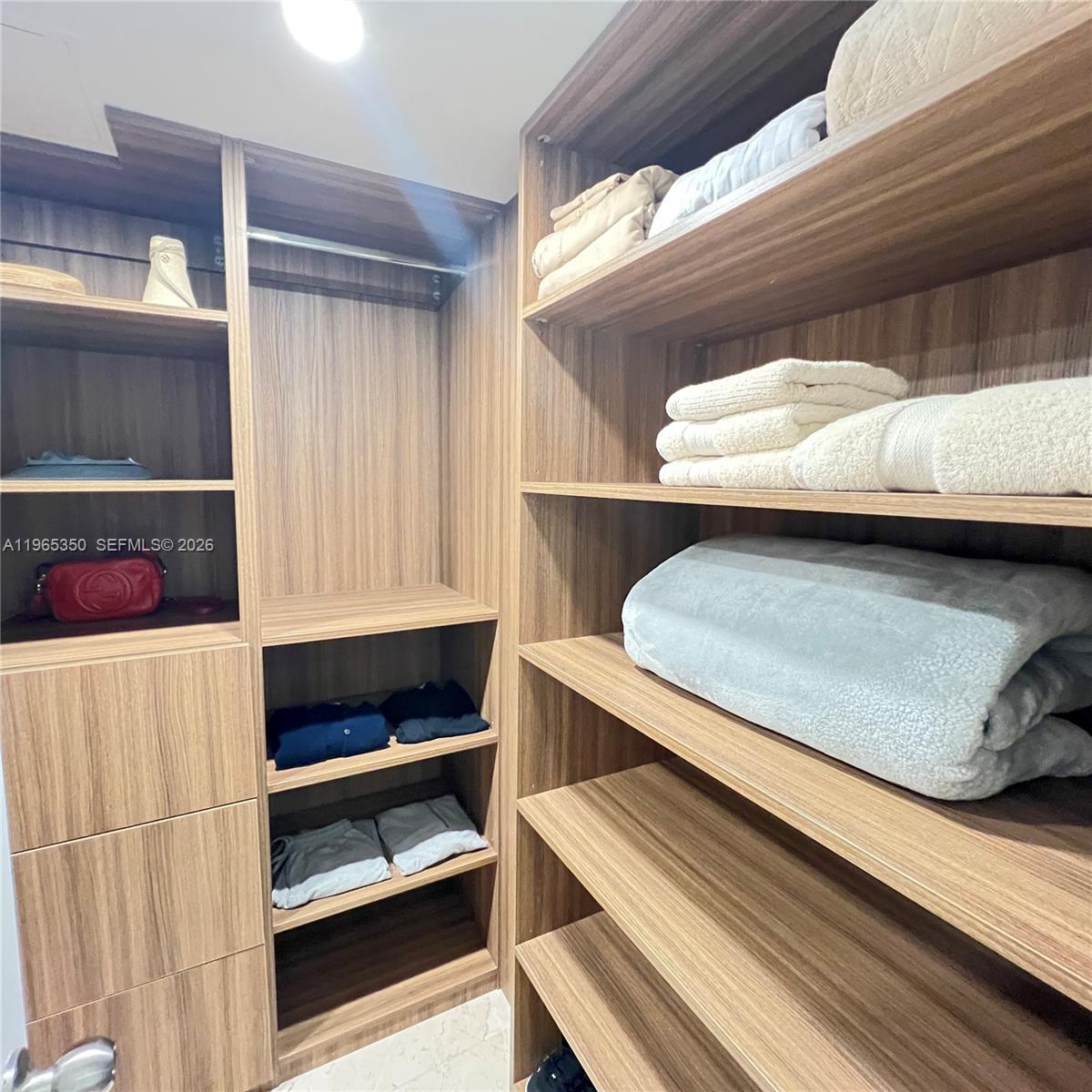 9 Island Ave #2211, Miami Beach FL 33139