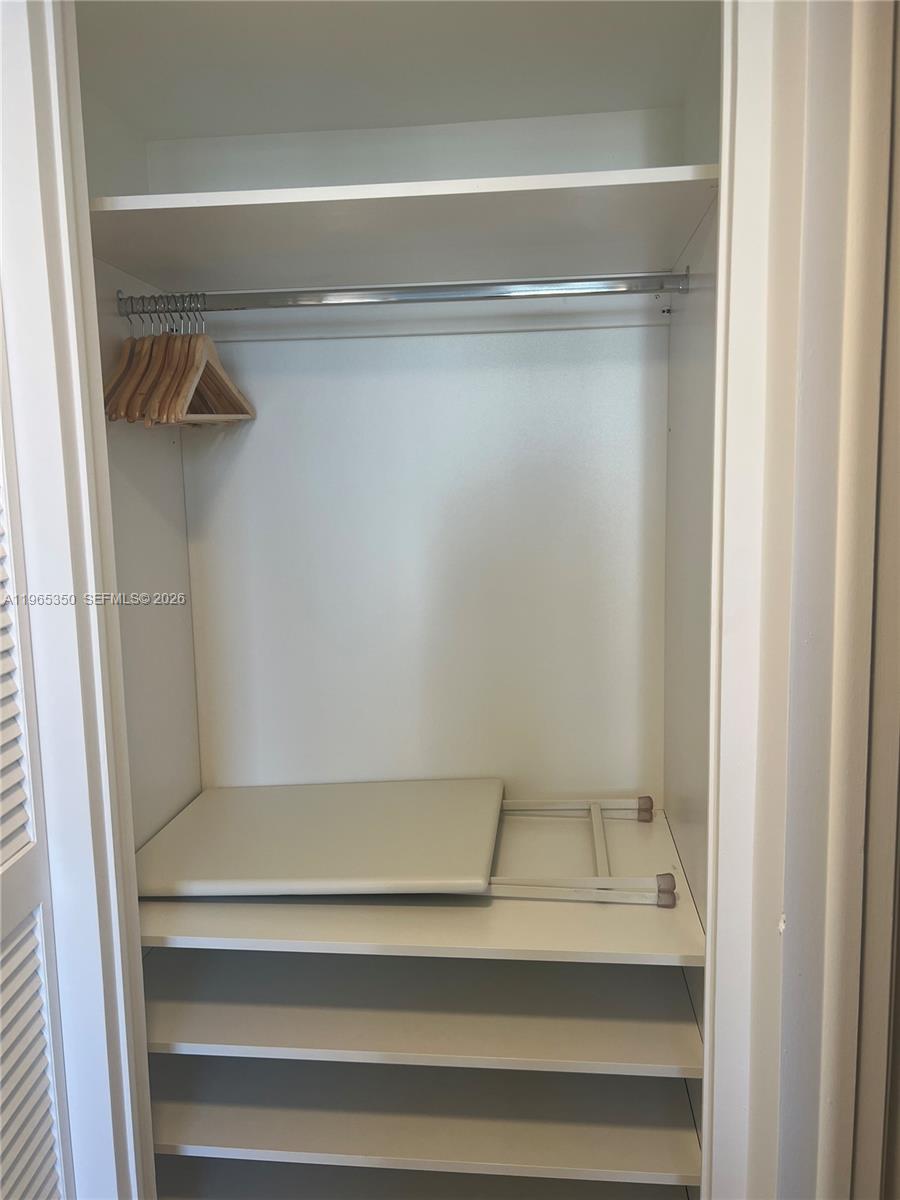 9 Island Ave #2211, Miami Beach FL 33139