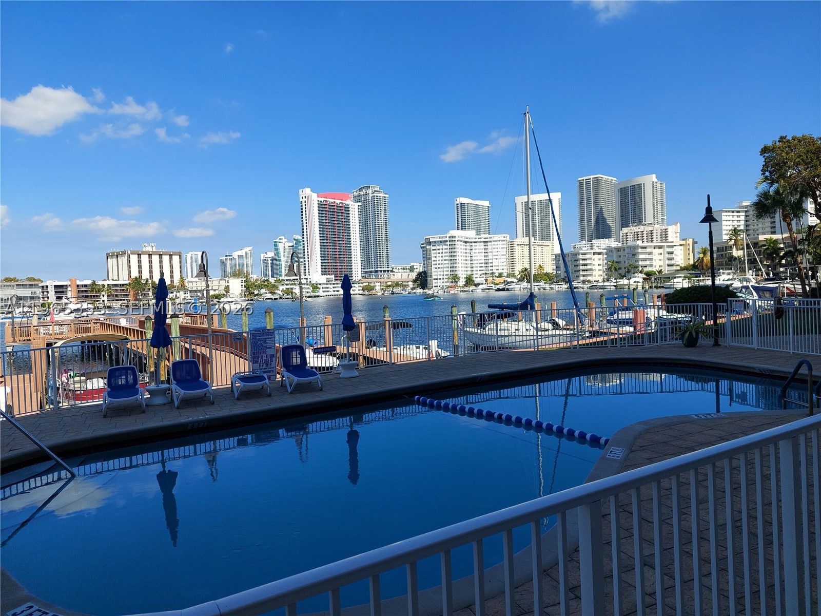 400 Golden Isles Dr #47, Hallandale Beach FL 33009