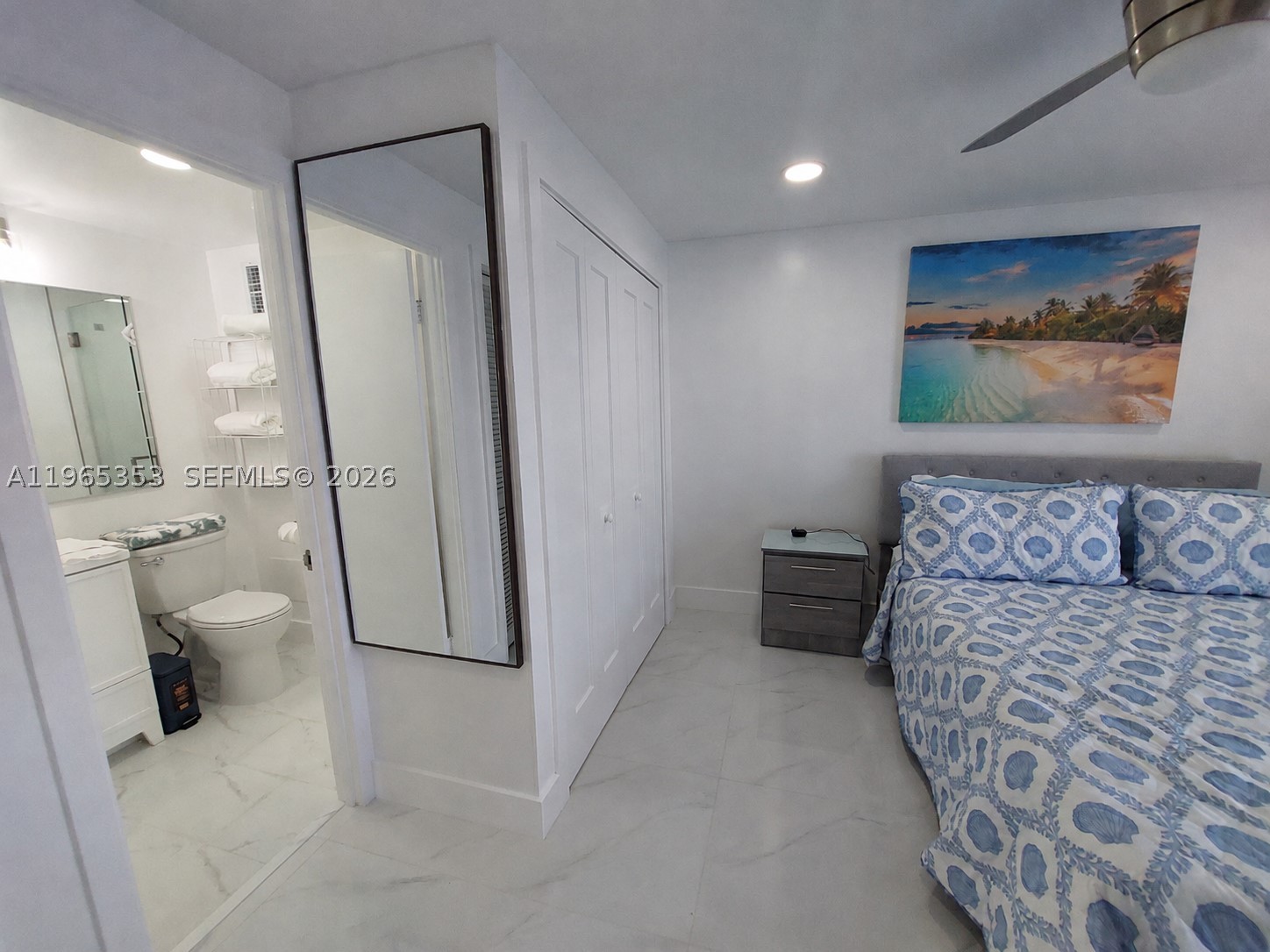 400 Golden Isles Dr #47, Hallandale Beach FL 33009