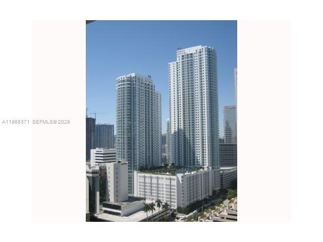 951 Brickell Ave #2207, Miami FL 33131