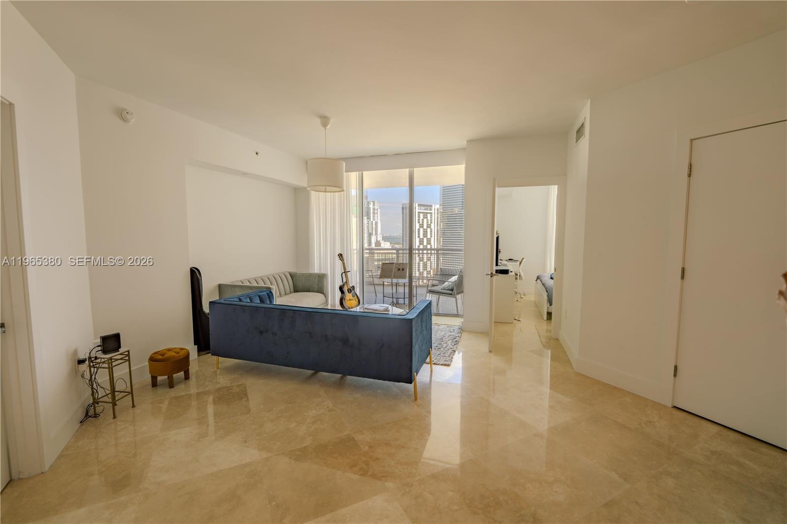 350 S Miami Ave #3203, Miami FL 33130