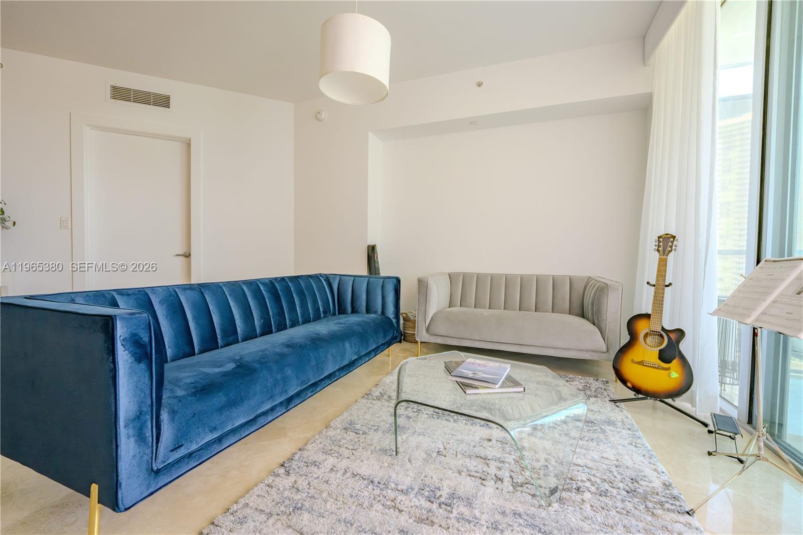 350 S Miami Ave #3203, Miami FL 33130
