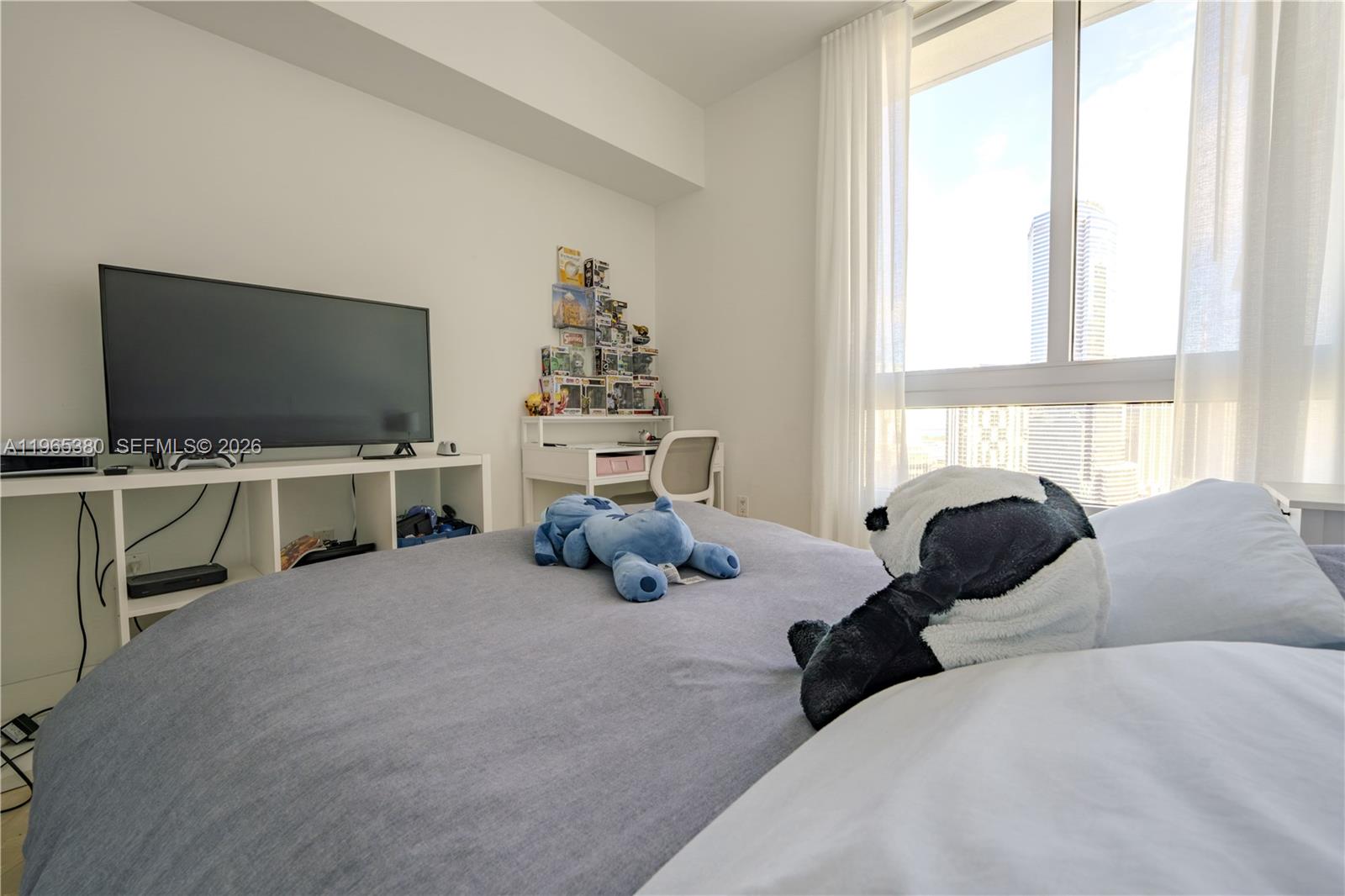 350 S Miami Ave #3203, Miami FL 33130