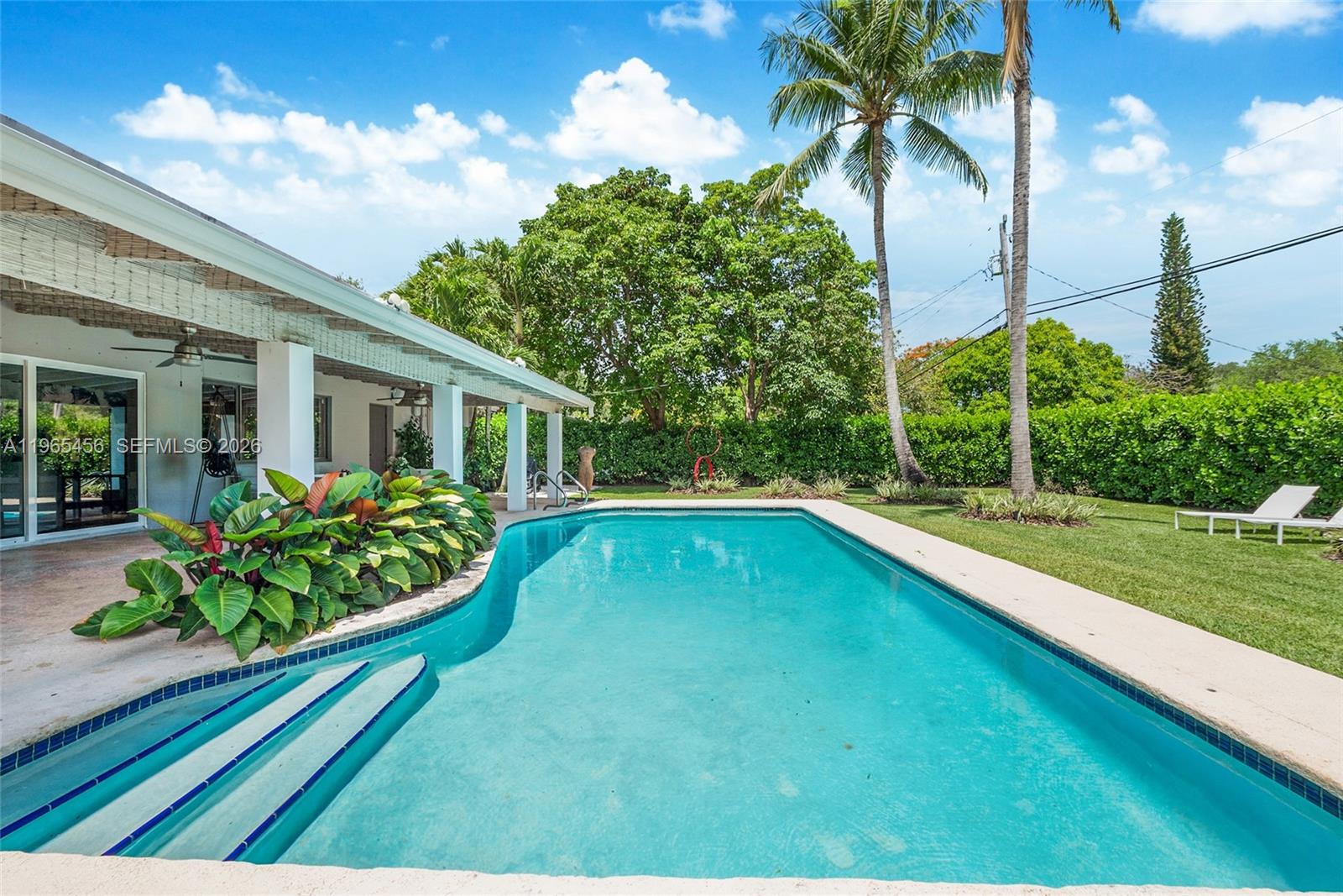 7401 SW 117th St, Pinecrest FL 33156
