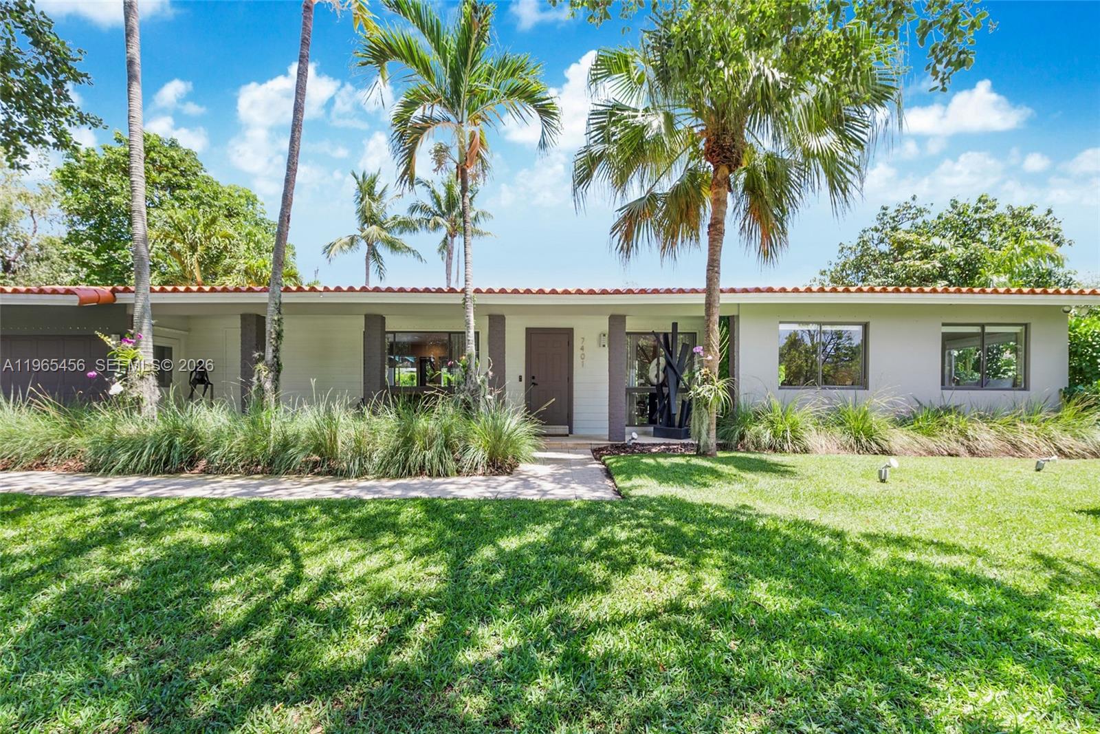 7401 SW 117th St, Pinecrest FL 33156