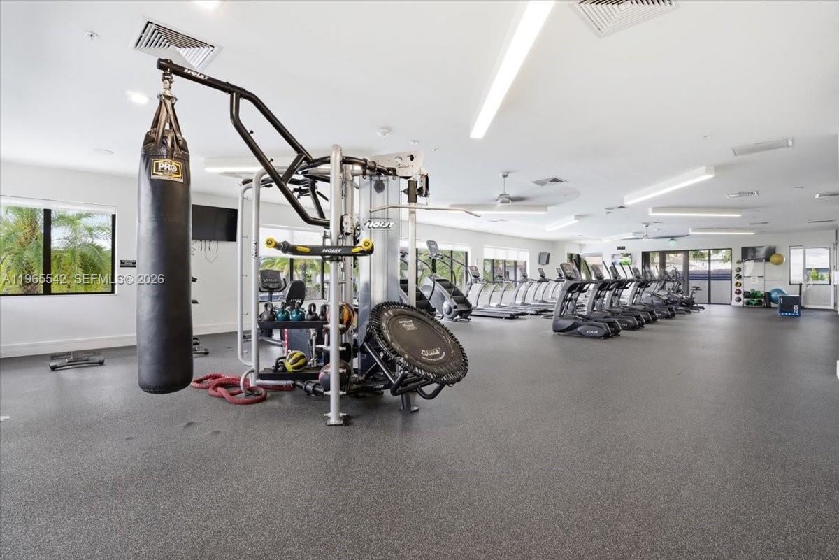 8096 NW 48th Ter, Doral FL 33166