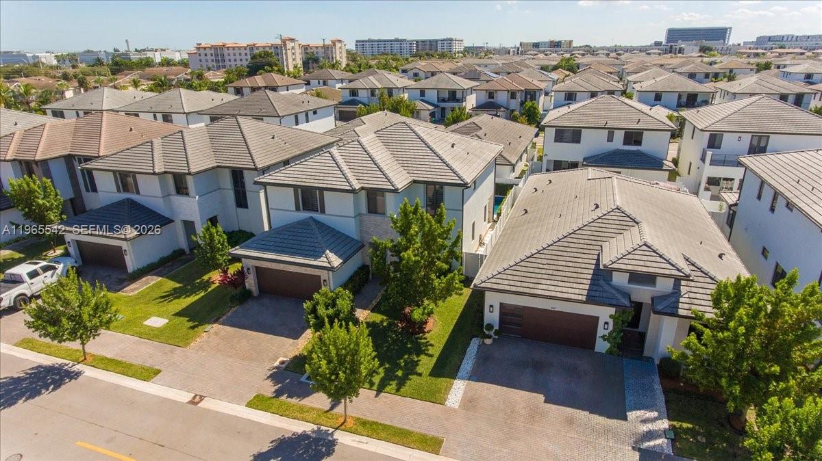 8096 NW 48th Ter, Doral FL 33166