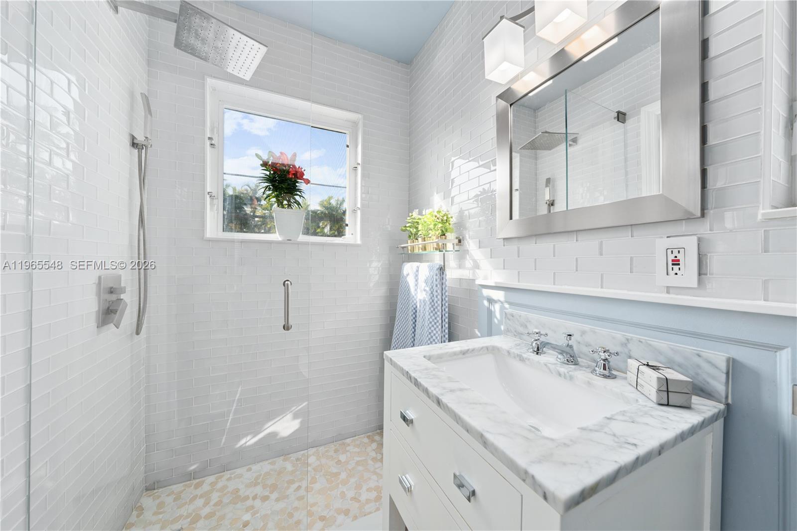 4500 Sheridan Ave, Miami Beach FL 33140