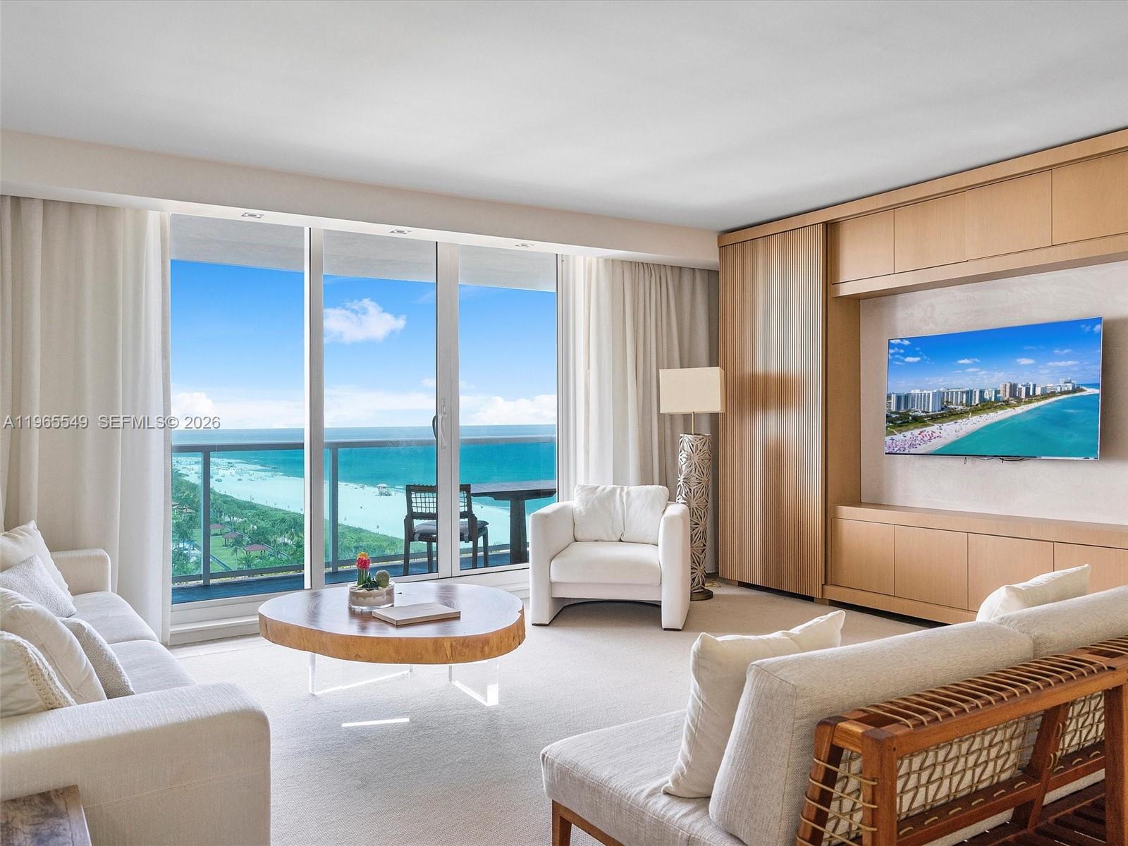 102 24th St #1119, Miami Beach FL 33139