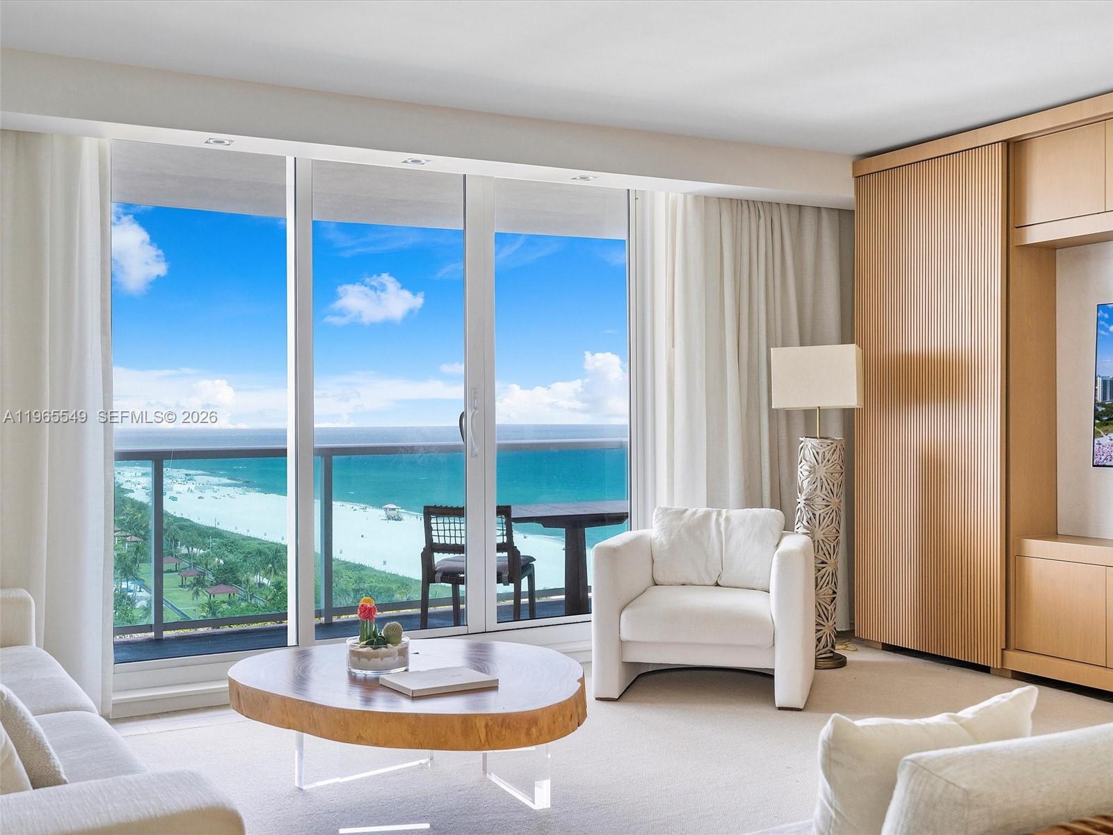 102 24th St #1119, Miami Beach FL 33139