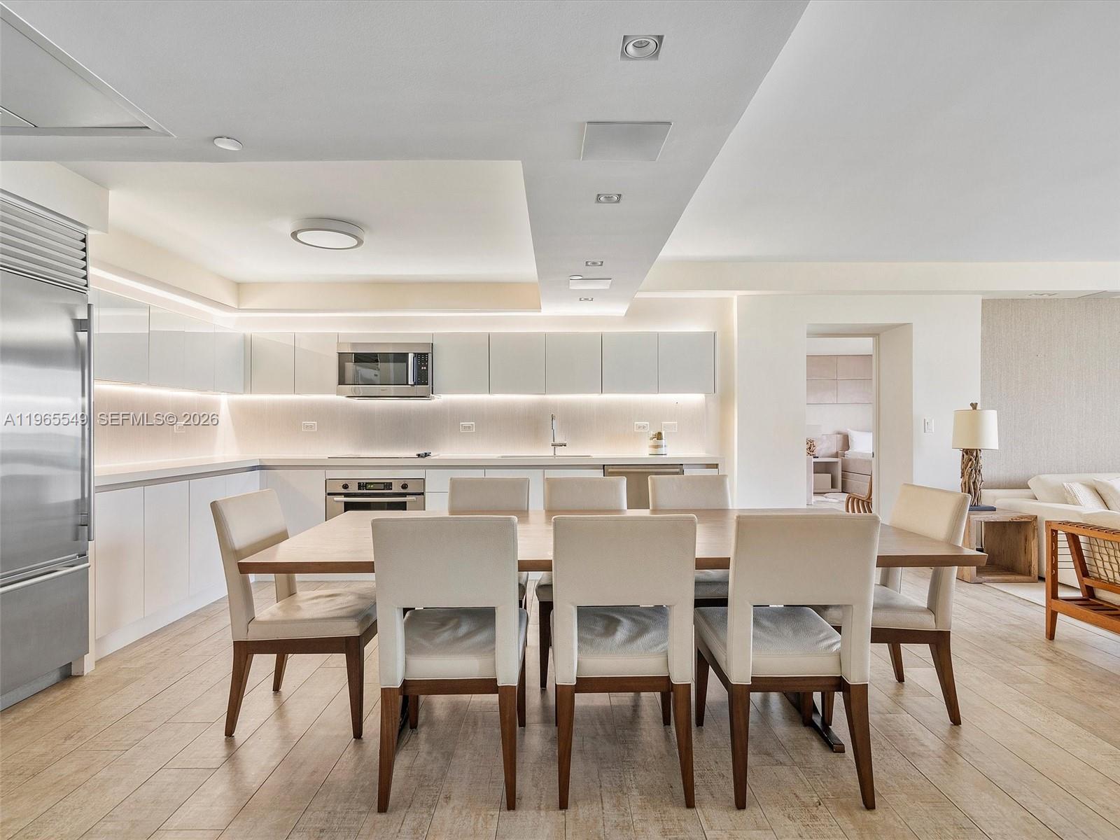 102 24th St #1119, Miami Beach FL 33139