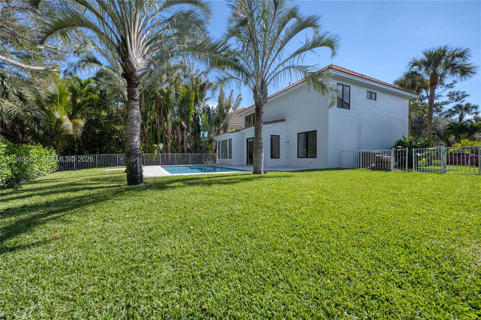 43 Princewood Ln, Palm Beach Gardens FL 33410