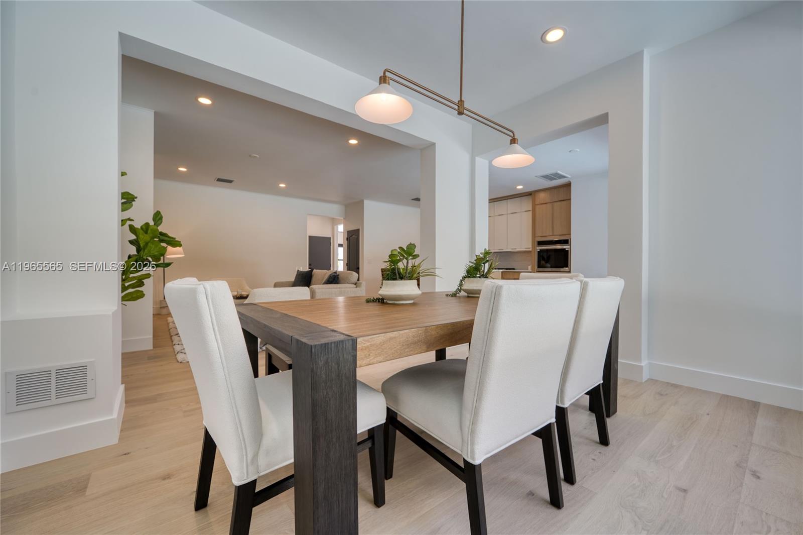 43 Princewood Ln, Palm Beach Gardens FL 33410