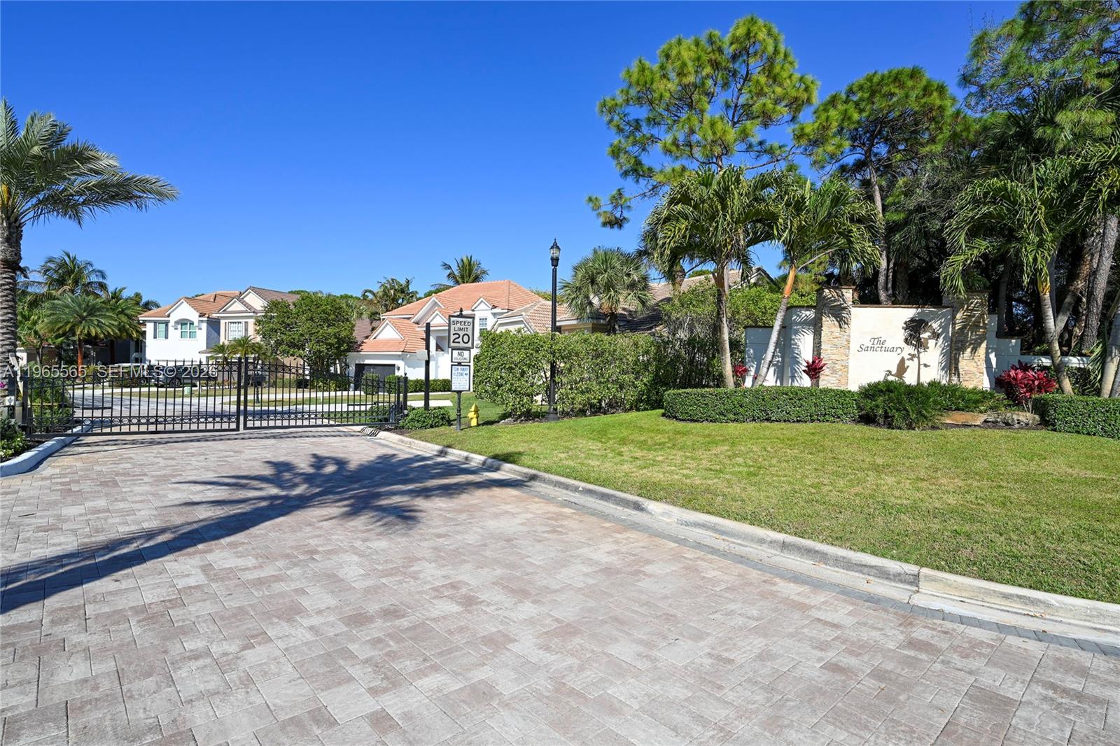 43 Princewood Ln, Palm Beach Gardens FL 33410