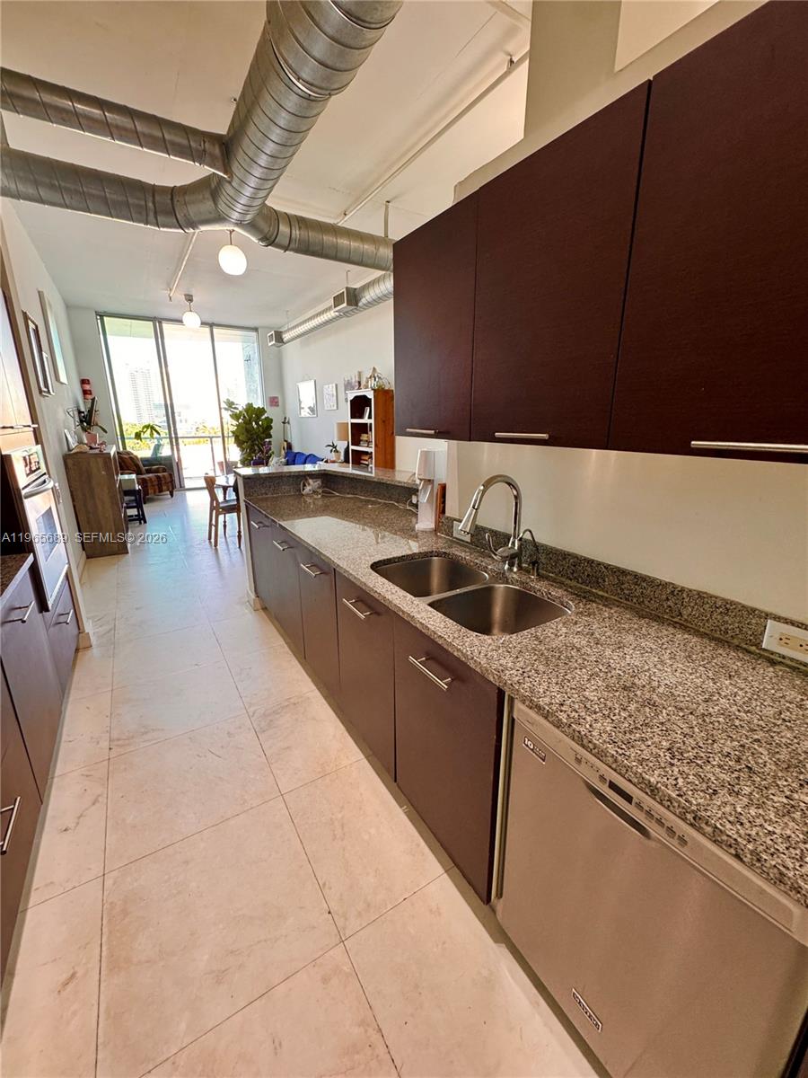 3029 NE 188th St #609, Aventura FL 33180