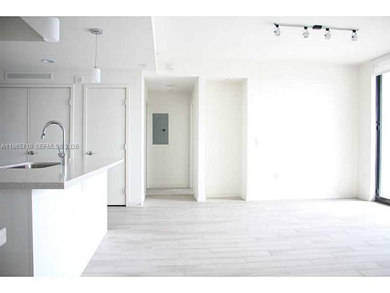 999 SW 1st Ave #2106, Miami FL 33130