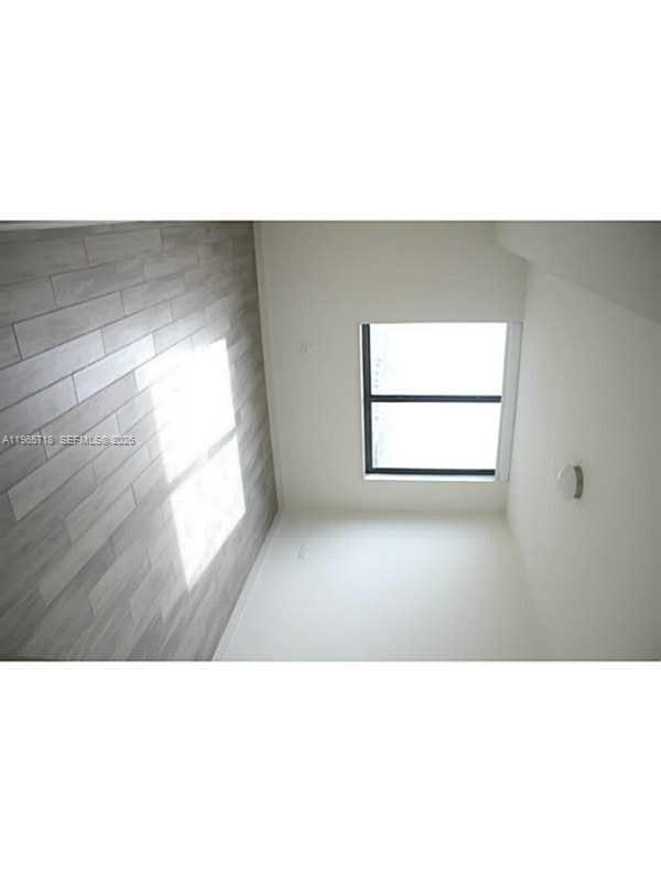 999 SW 1st Ave #2106, Miami FL 33130