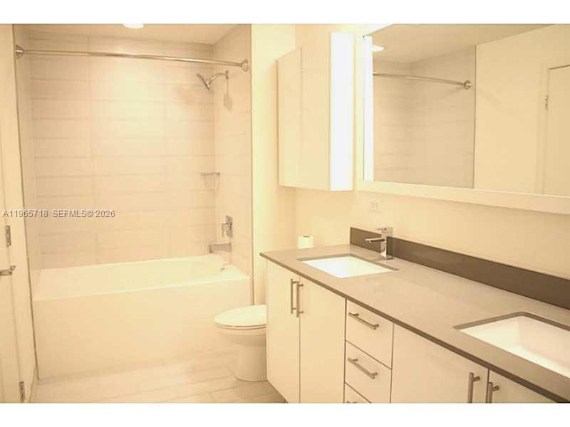999 SW 1st Ave #2106, Miami FL 33130