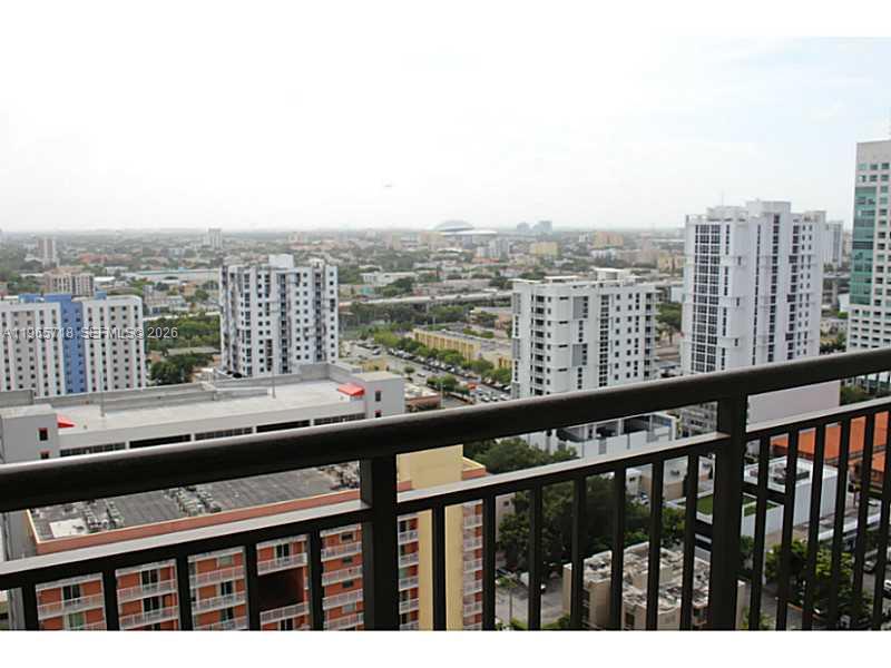 999 SW 1st Ave #2106, Miami FL 33130