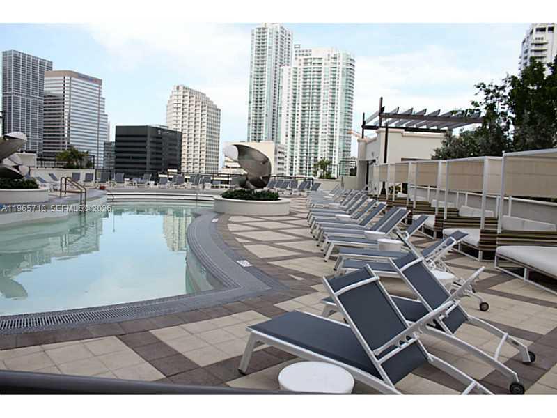 999 SW 1st Ave #2106, Miami FL 33130