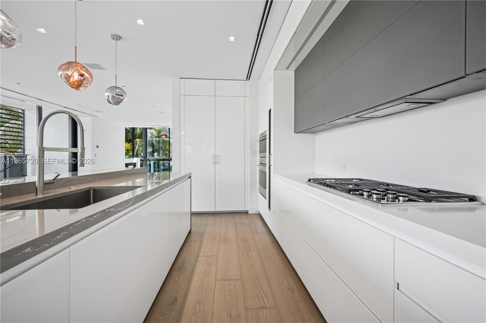 420 N Hibiscus Dr, Miami Beach FL 33139