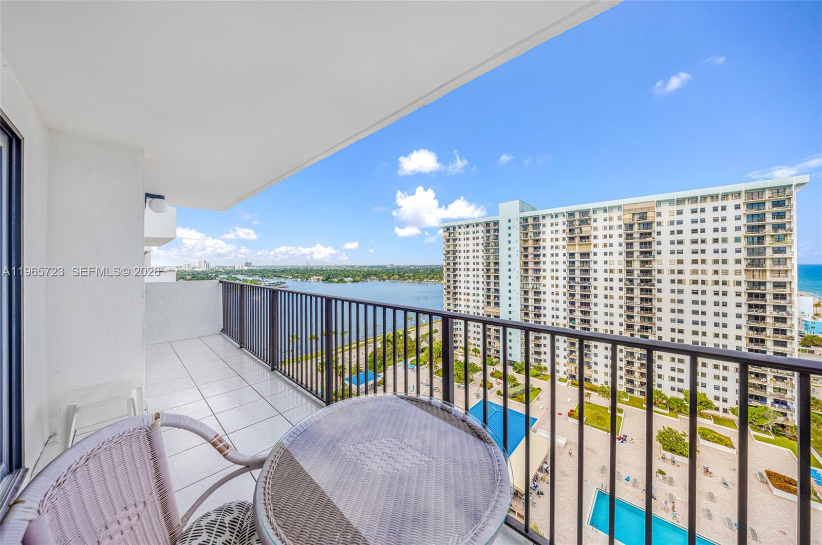 1201 S Ocean Dr #1903S, Hollywood FL 33019