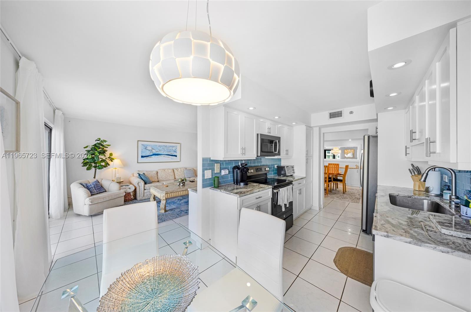 1201 S Ocean Dr #1903S, Hollywood FL 33019