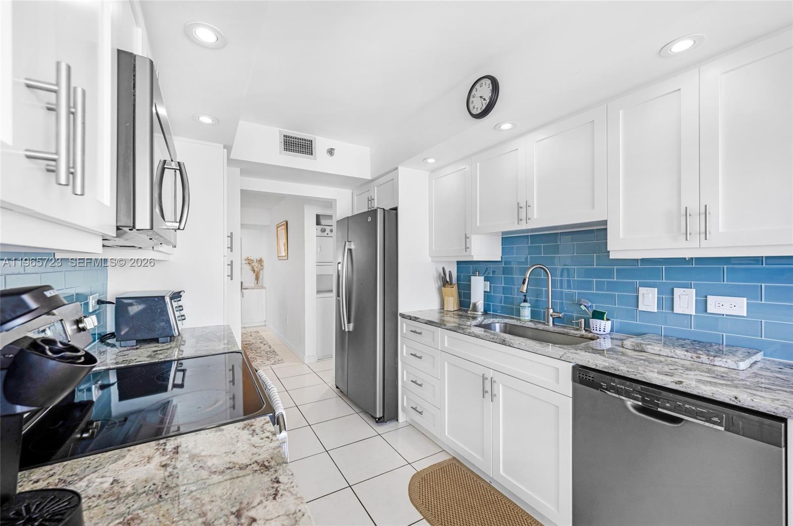 1201 S Ocean Dr #1903S, Hollywood FL 33019