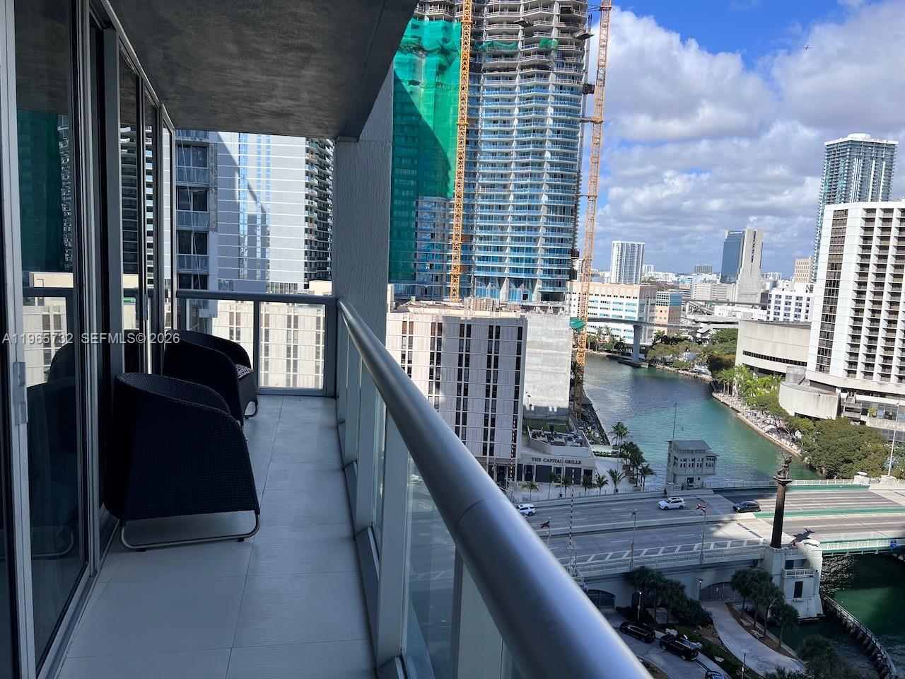 475 Brickell Ave #1715, Miami FL 33131