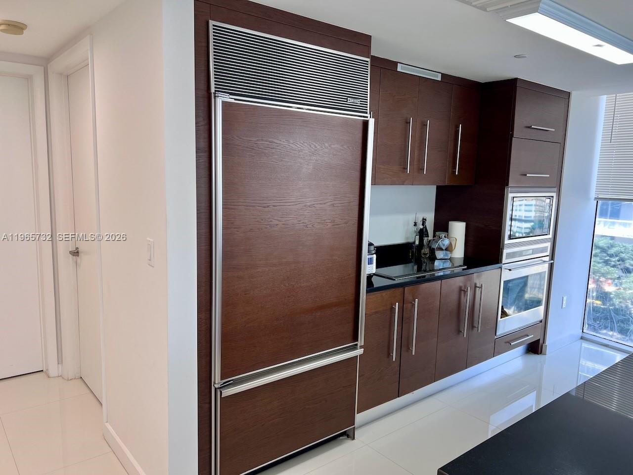 475 Brickell Ave #1715, Miami FL 33131