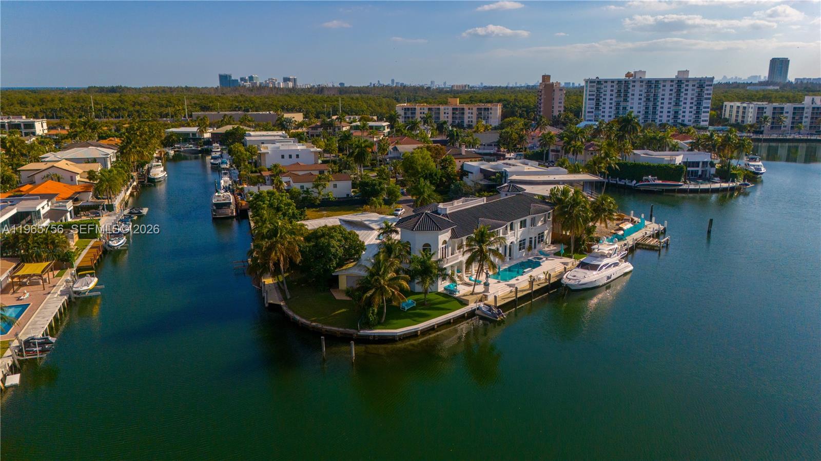 16479 NE 30th Ave, North Miami Beach FL 33160