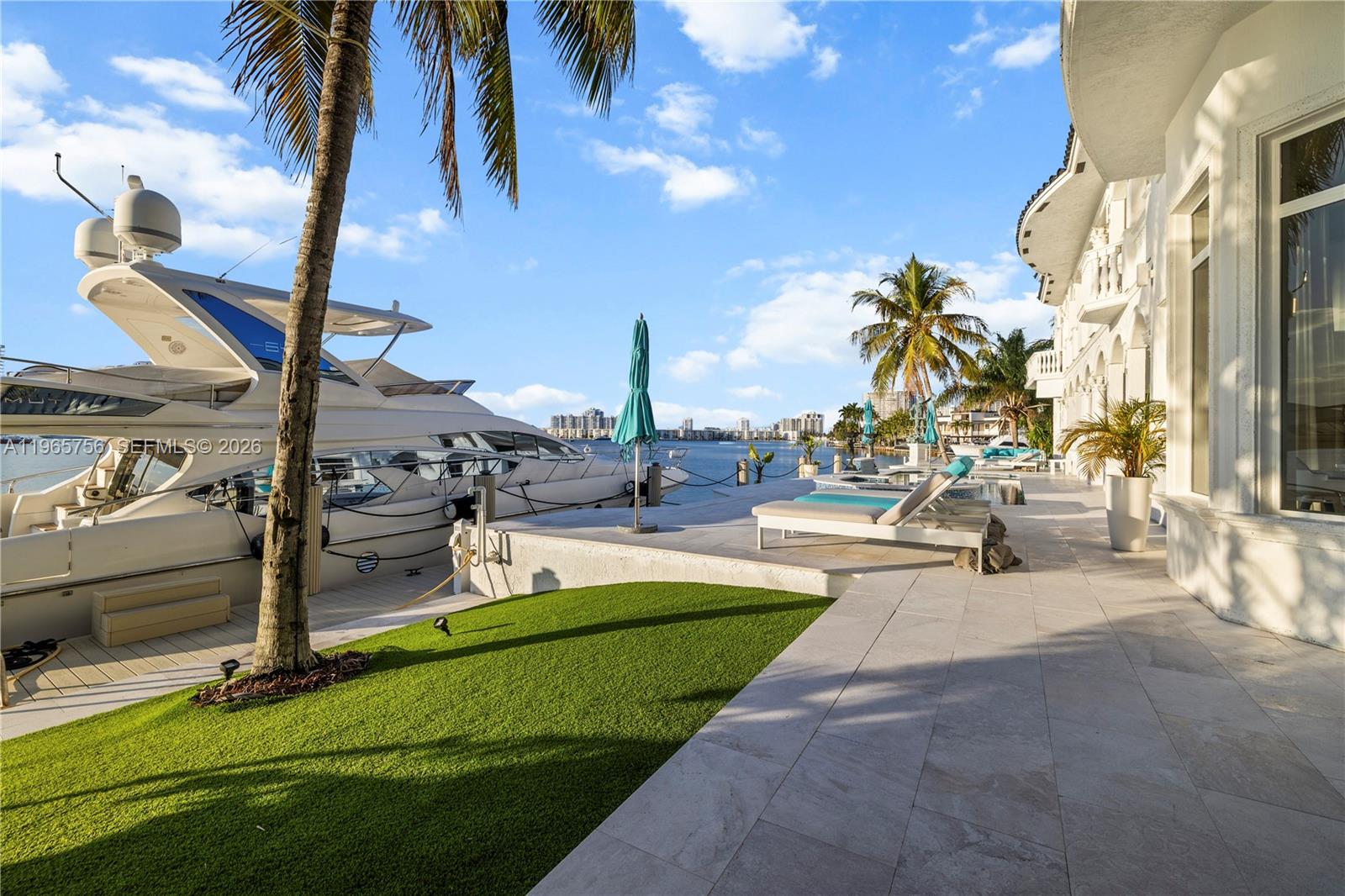 16479 NE 30th Ave, North Miami Beach FL 33160