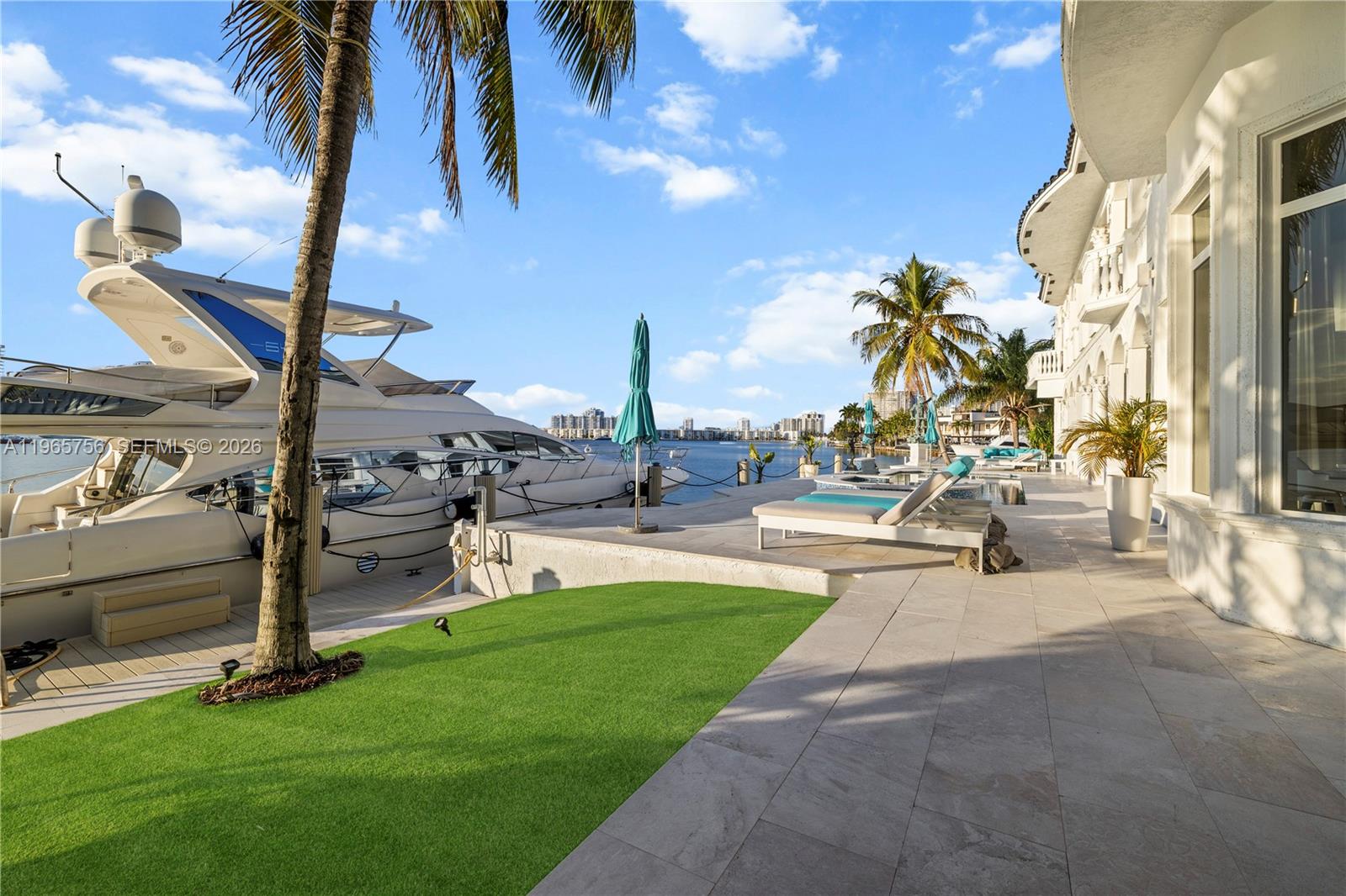 16479 NE 30th Ave, North Miami Beach FL 33160