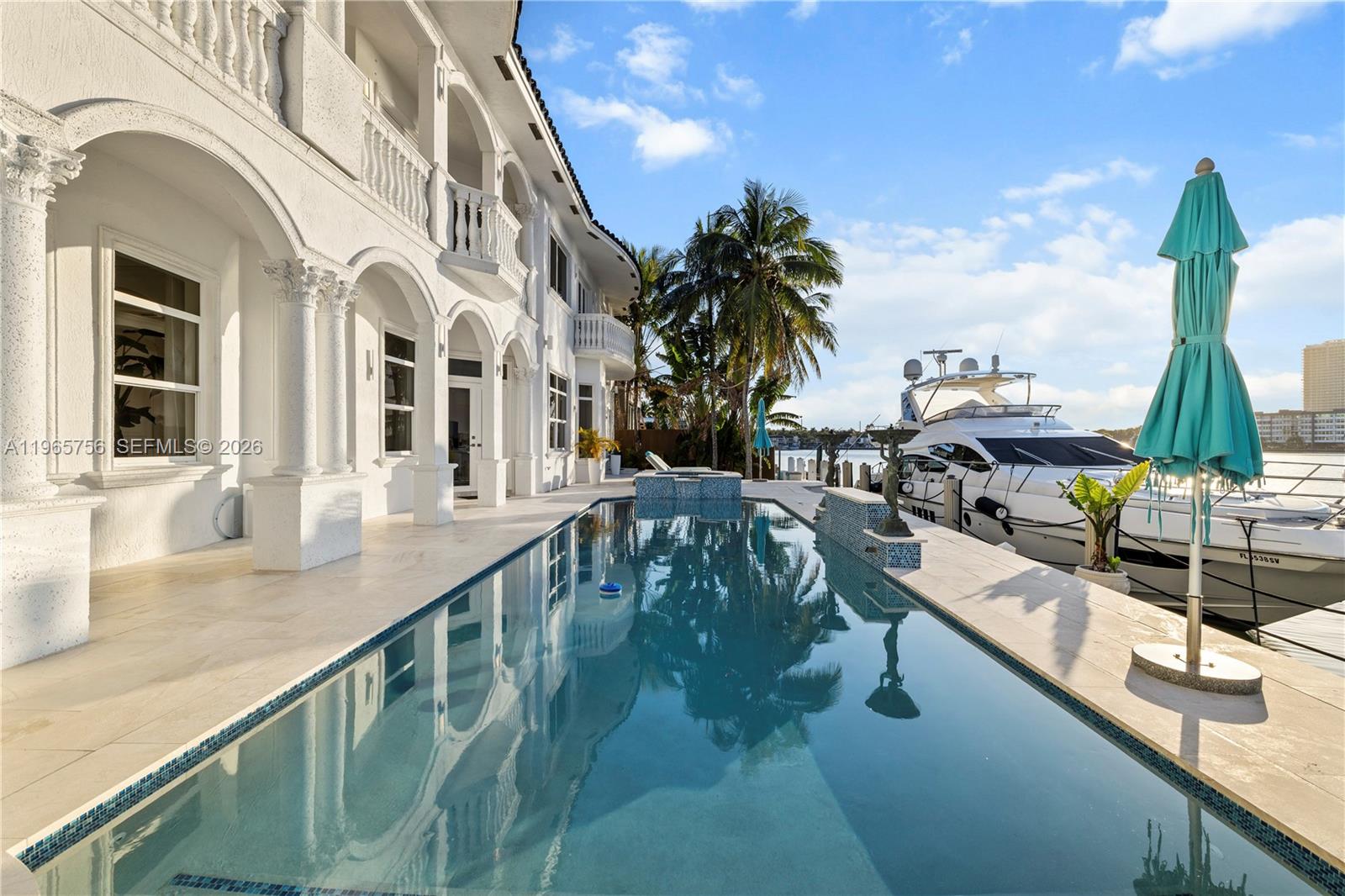 16479 NE 30th Ave, North Miami Beach FL 33160