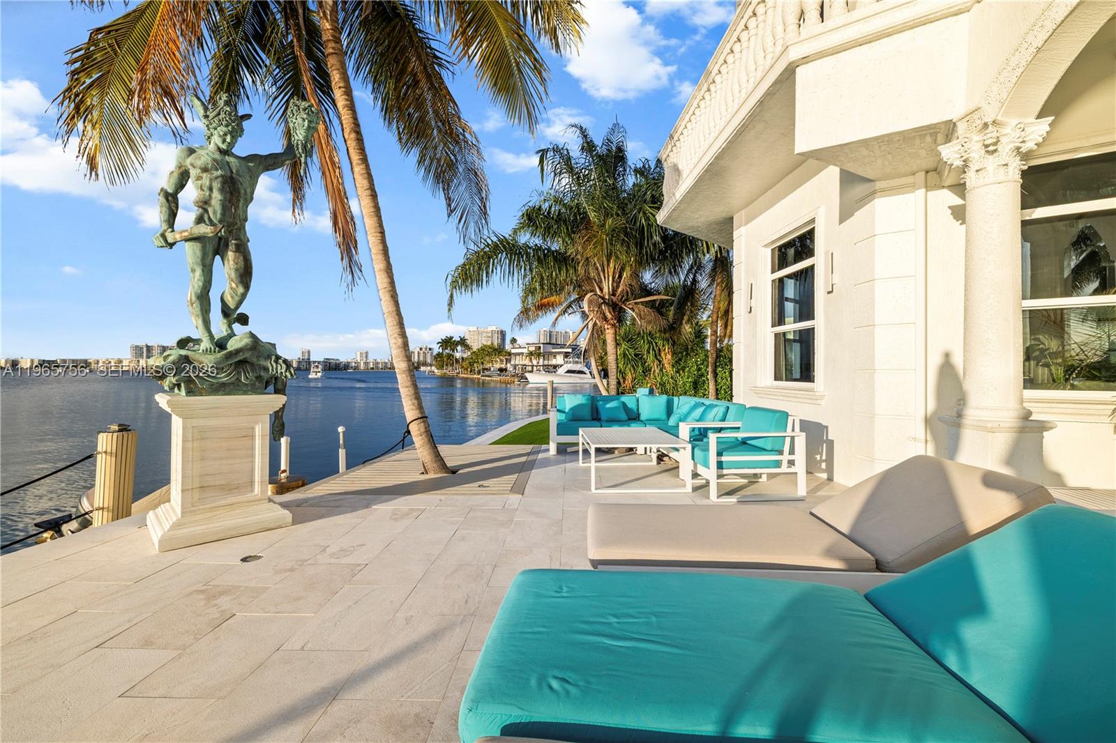 16479 NE 30th Ave, North Miami Beach FL 33160