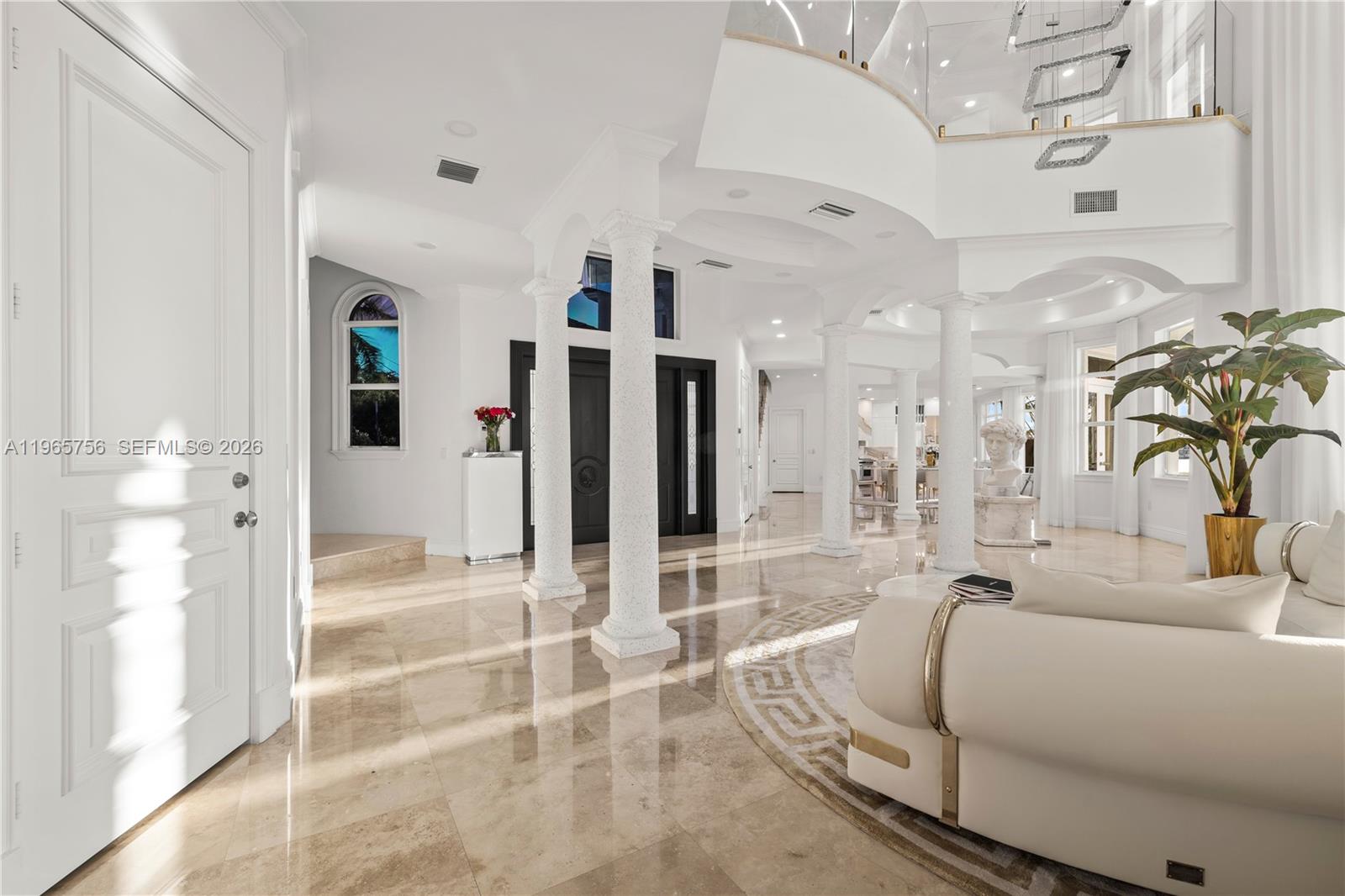16479 NE 30th Ave, North Miami Beach FL 33160